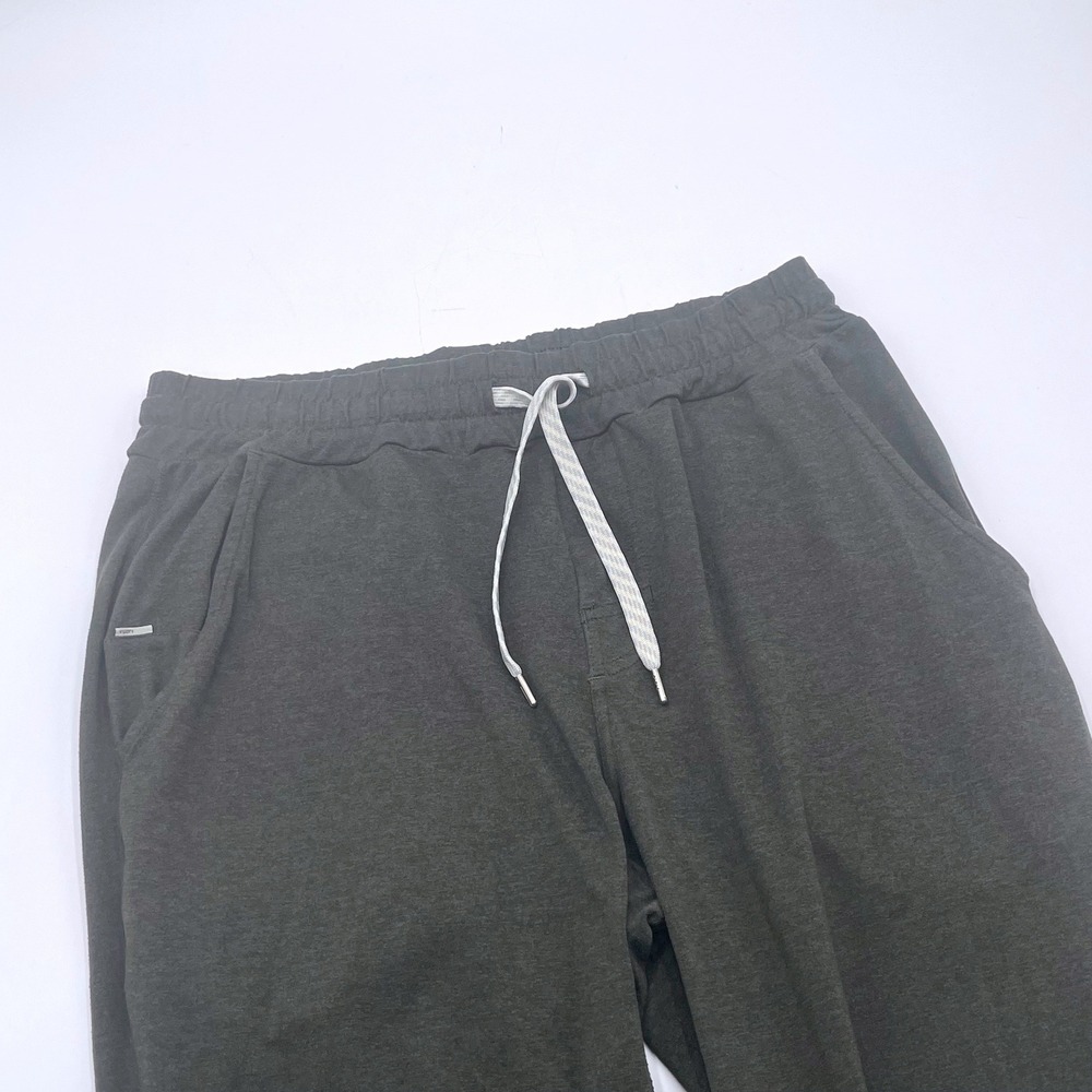 Vuori Performance Joggers Green Activewear Pants Women Size M Stretch Comfort